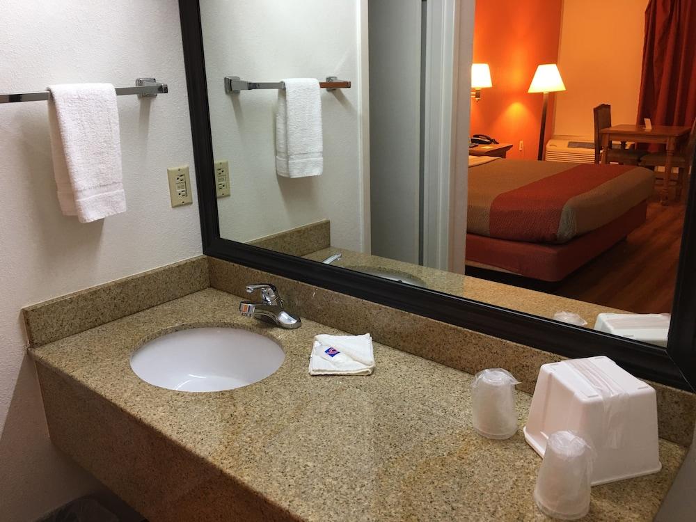 Motel 6-Clarksville, TN Eksteriør bilde